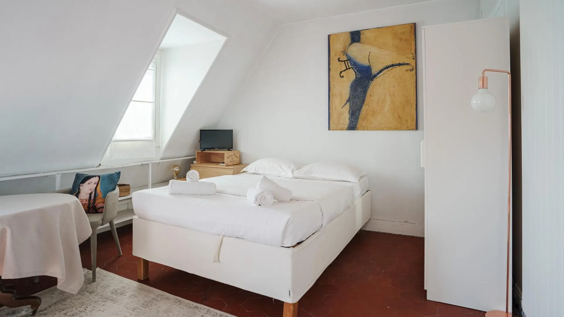 Chic 7th Floor Saint-germain-des-pres Apartment Paris